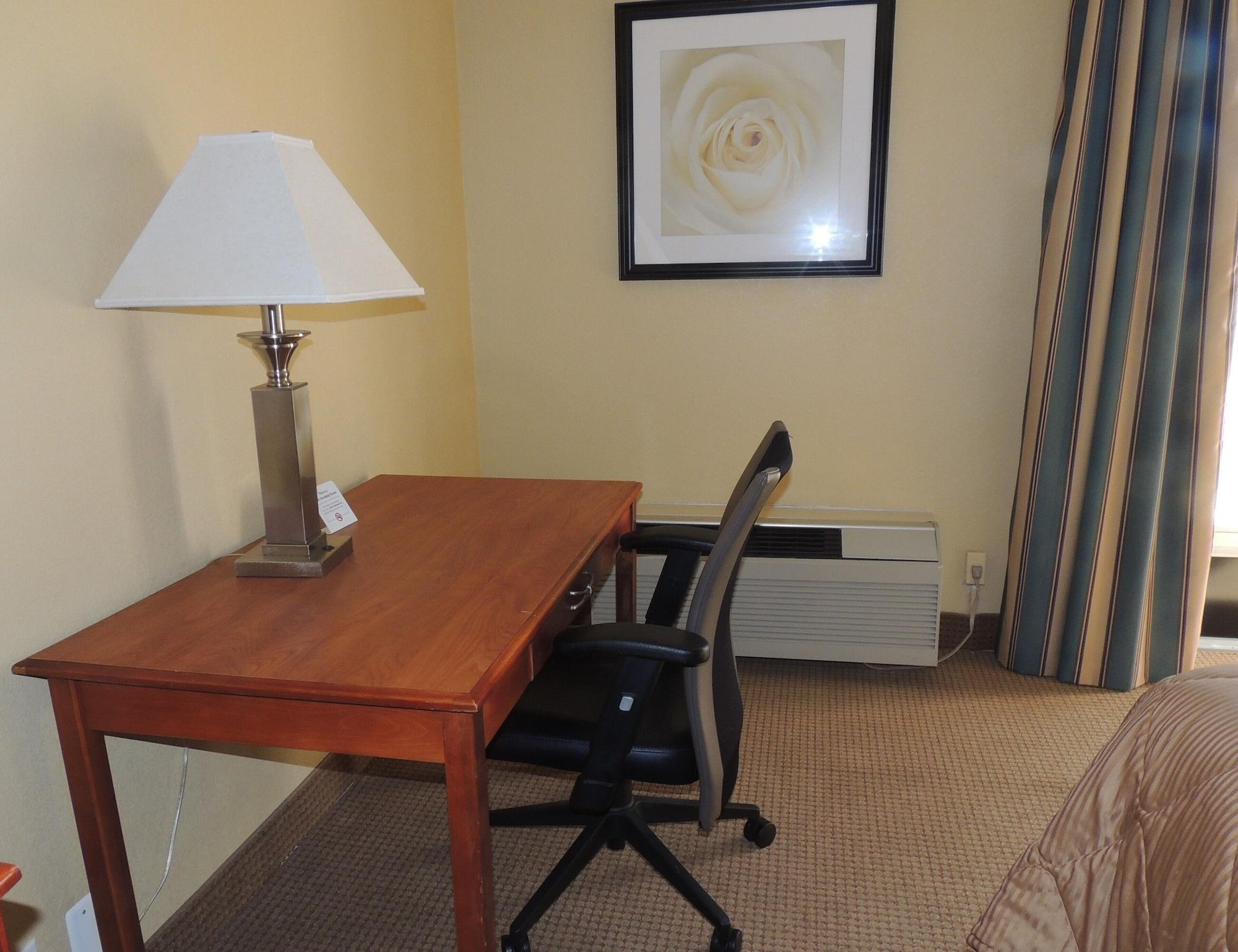 Quality Inn And Suites Fairgrounds - Syracuse Seneca Knolls Buitenkant foto