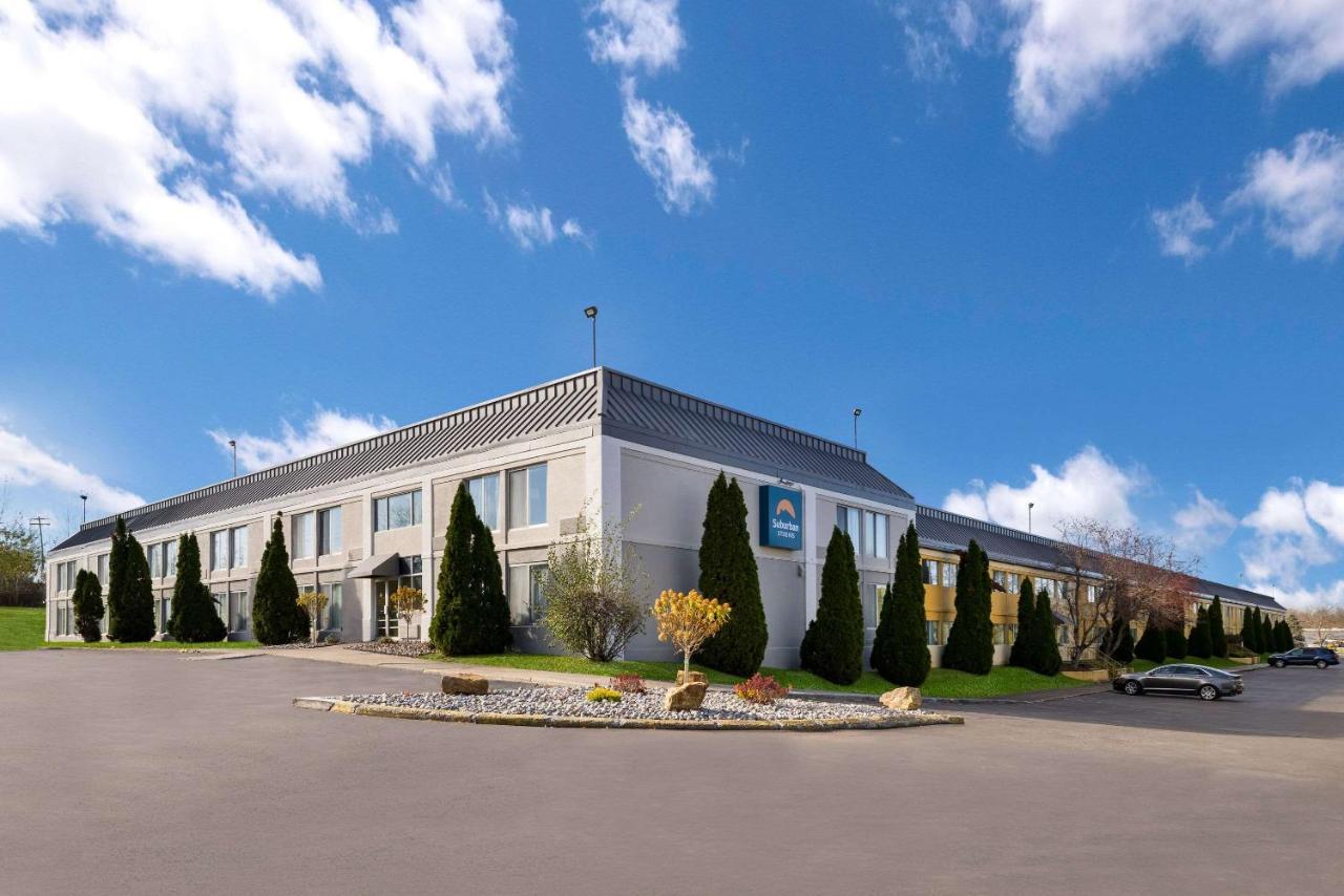 Quality Inn And Suites Fairgrounds - Syracuse Seneca Knolls Buitenkant foto